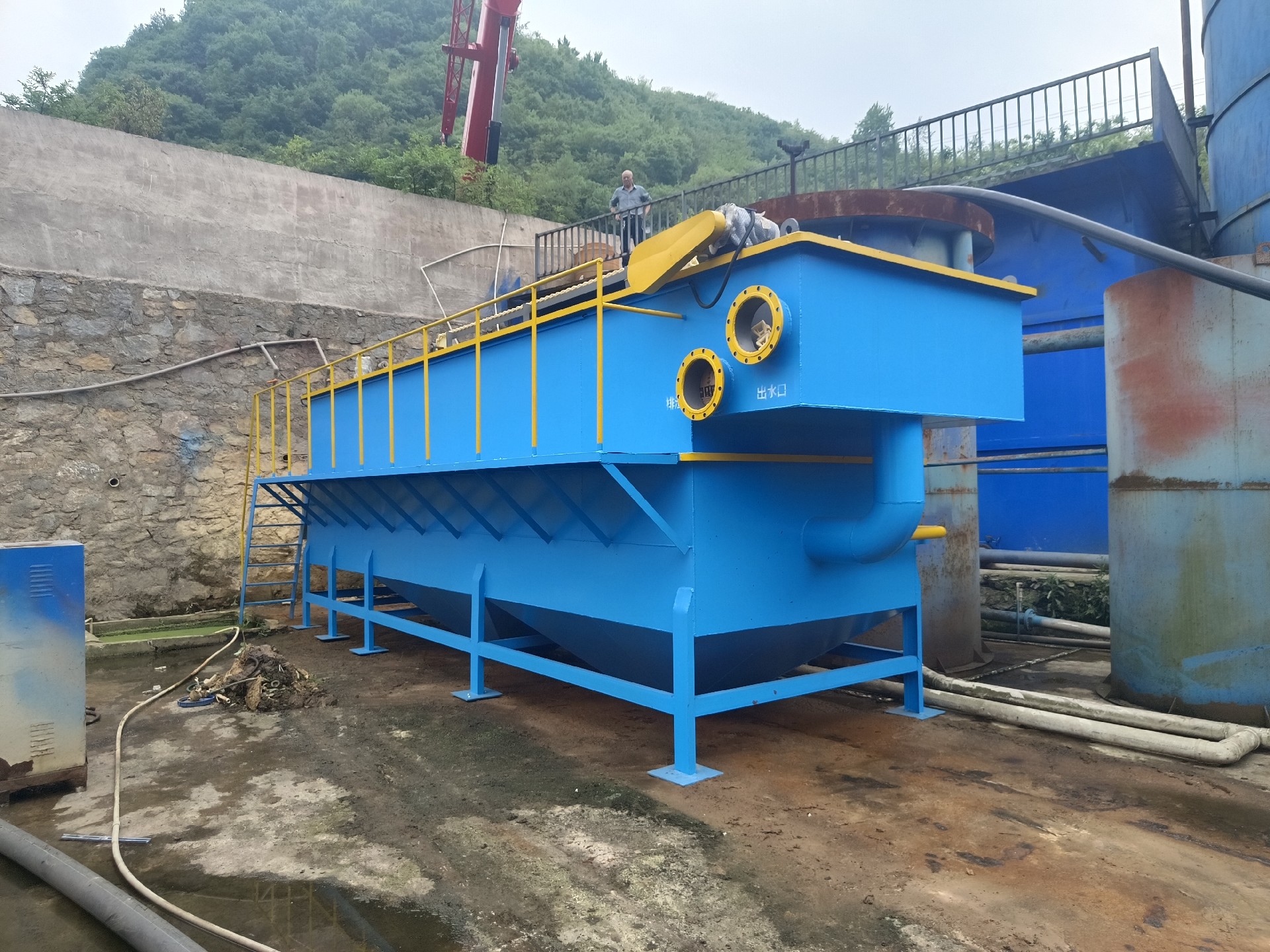 氣浮機，高效氣浮機，溶氣氣浮機，氣浮機安裝現(xiàn)場